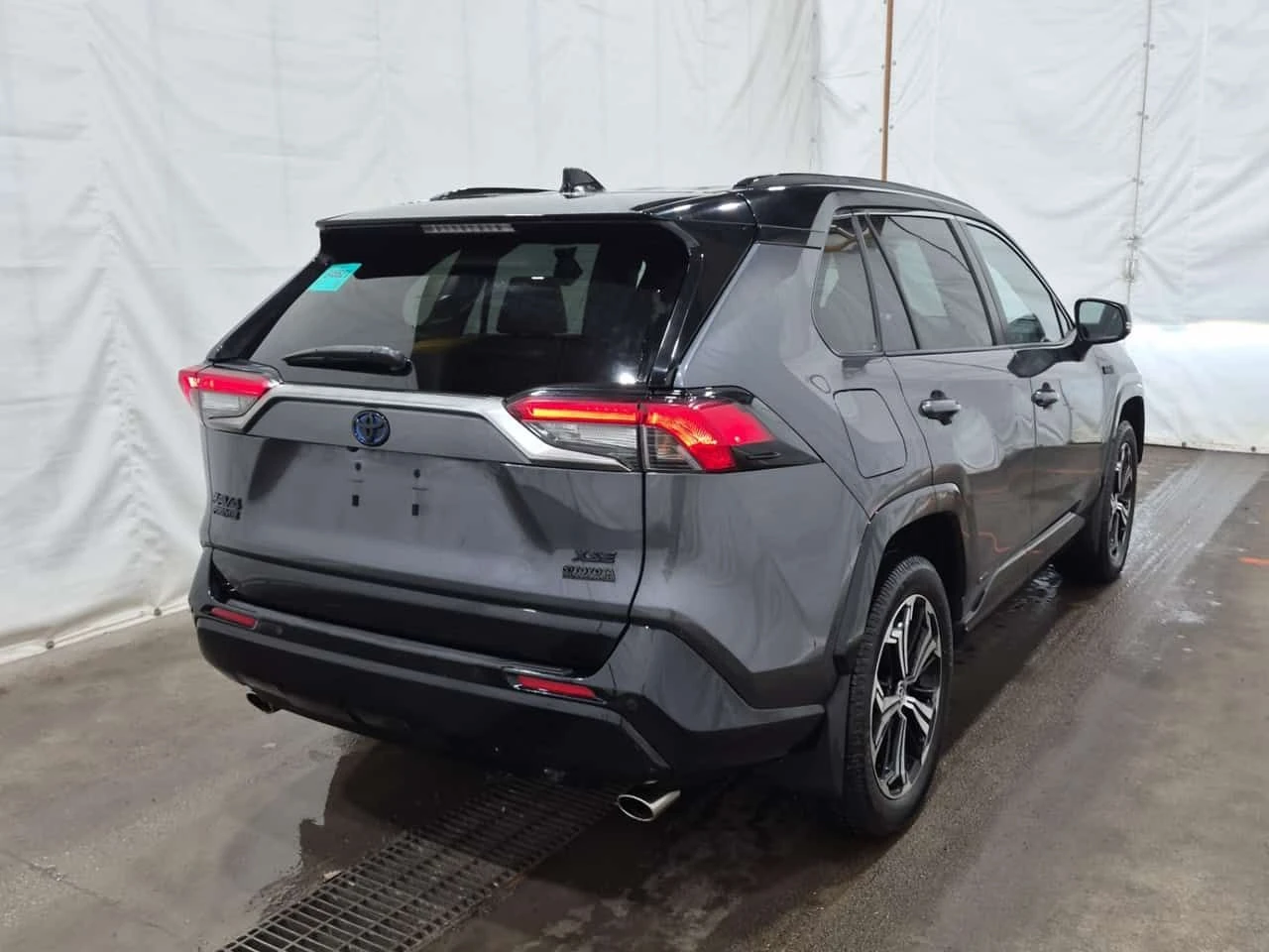 Toyota Rav4 * XSE * 2 КЛЮЧА* ПАНОРАМА* ПОДГРЕВИ* ОБДУХВАНЕ* , снимка 3 - Автомобили и джипове - 54194071