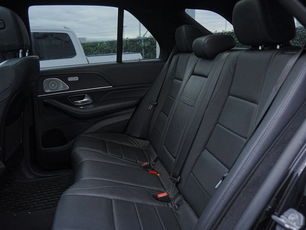 Mercedes-Benz GLE 350 4MATIC* DISTRONIC* 360CAMERA* BURMESTER* PANOROOF*, снимка 15 - Автомобили и джипове - 54512913