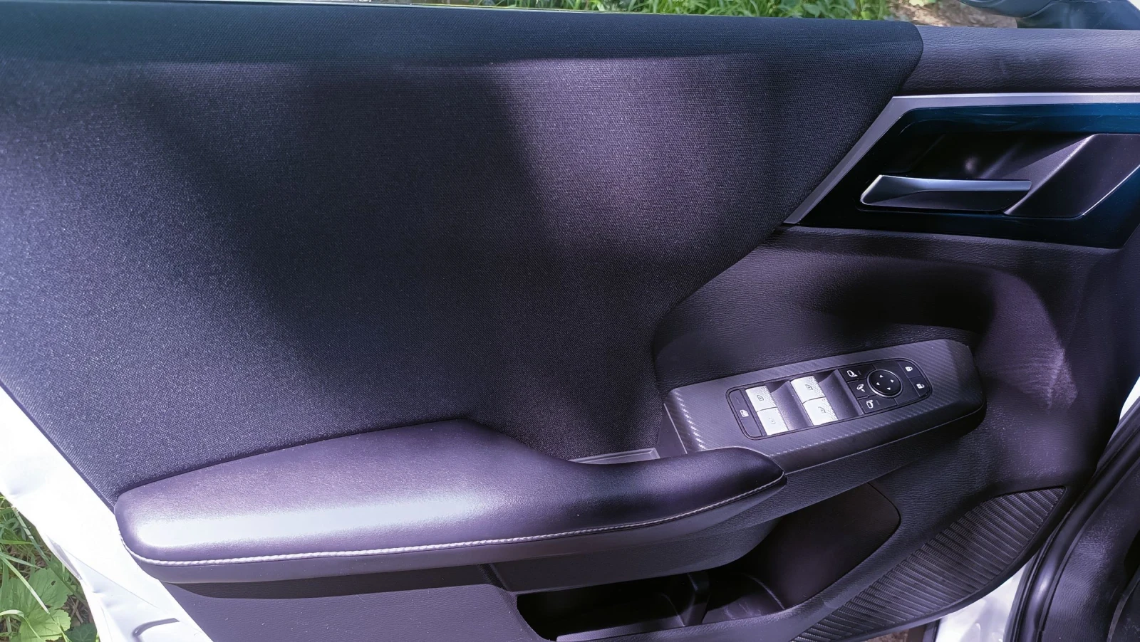 Mitsubishi Outlander 2.5i 4х4 s-Awd Premium LED, снимка 14 - Автомобили и джипове - 54800727