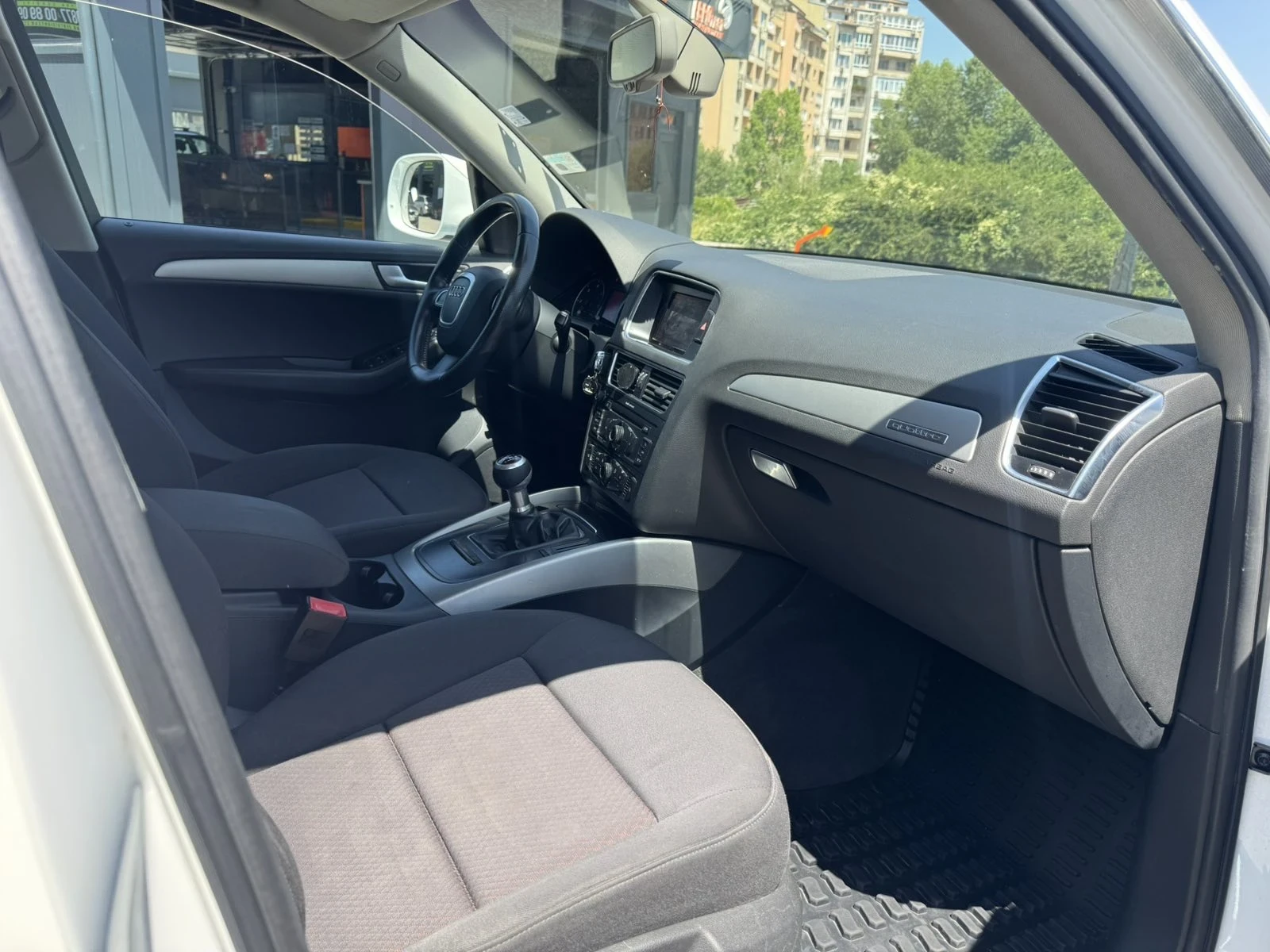 Audi Q5 2.0TDI QUATTRO , снимка 14 - Автомобили и джипове - 55155774