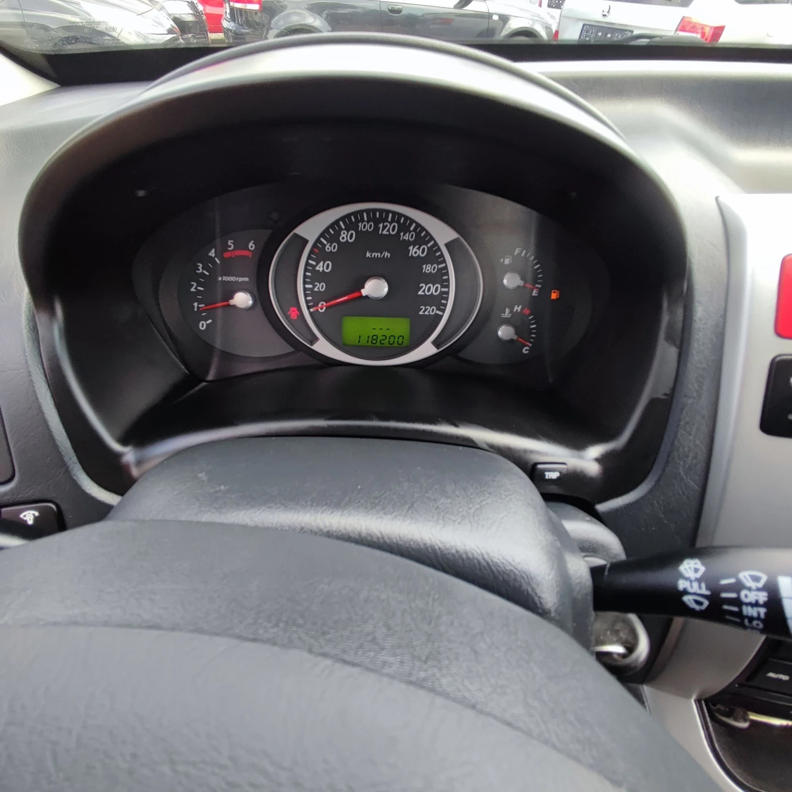 Hyundai Tucson 2.0* CRDI* 4Х4* 118 хкм* KLIMATRONIK* AVTOPILOT* , снимка 11 - Автомобили и джипове - 55340287