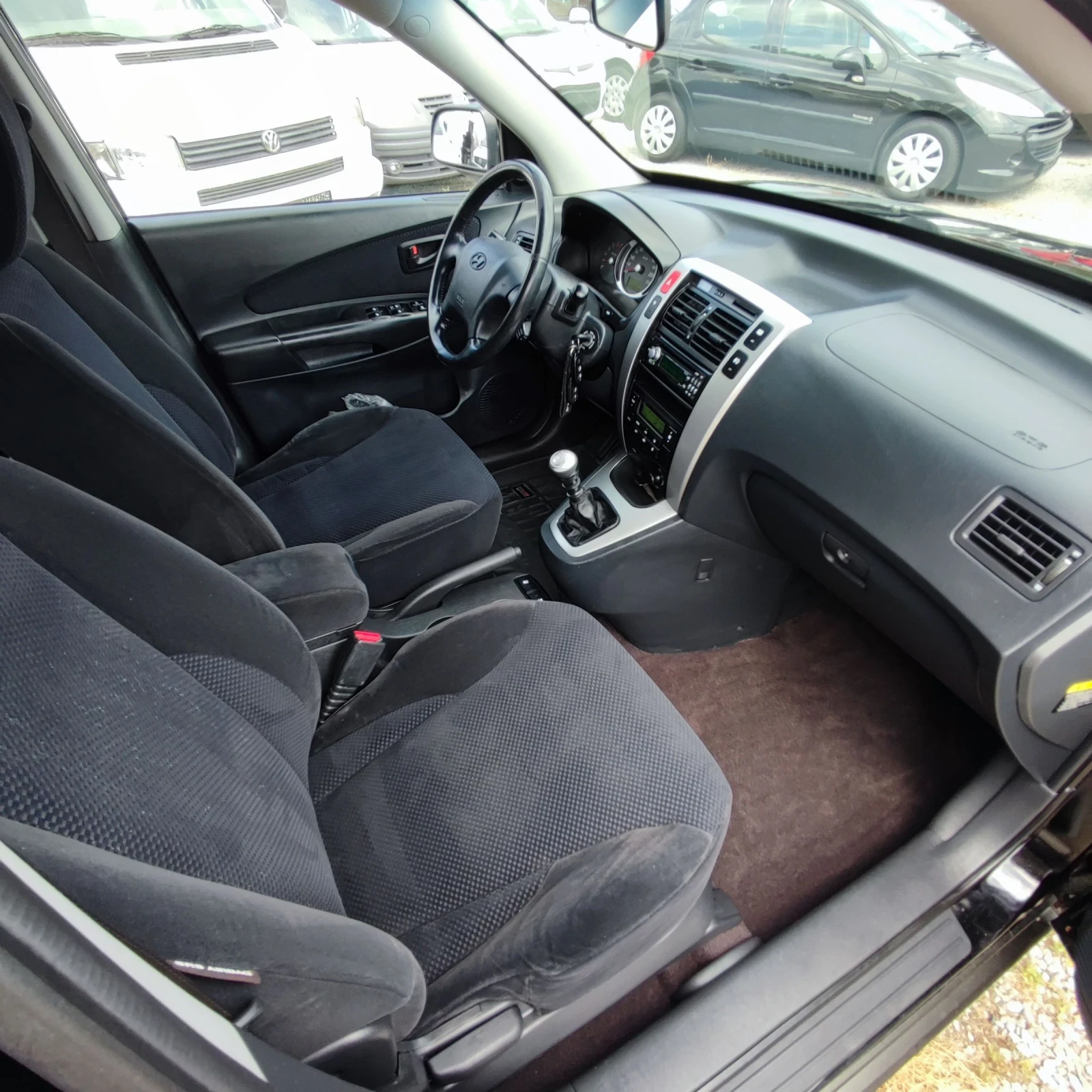 Hyundai Tucson 2.0* CRDI* 4Х4* 118 хкм* KLIMATRONIK* AVTOPILOT* , снимка 14 - Автомобили и джипове - 55340287