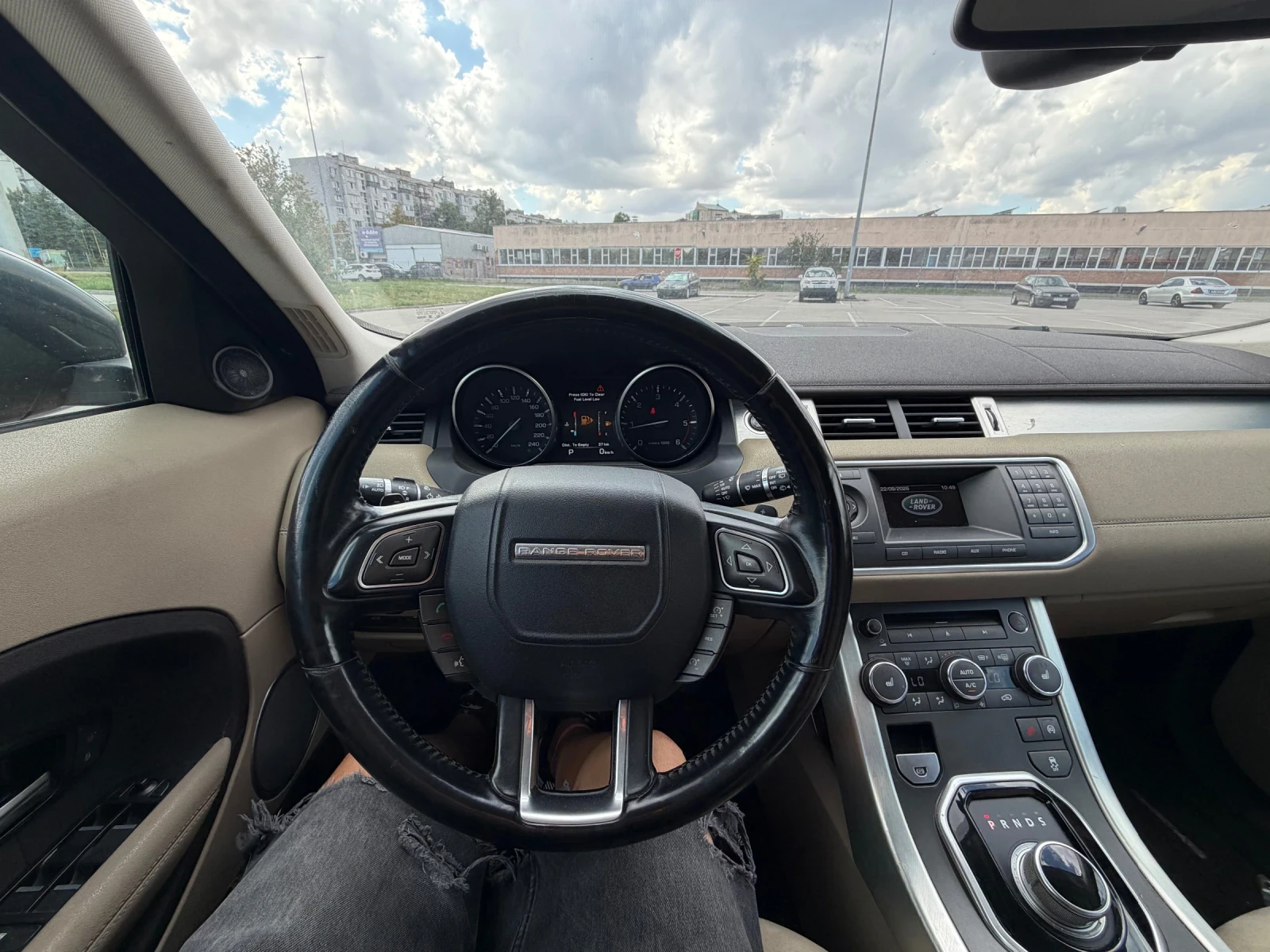 Land Rover Range Rover Evoque БАРТЕР* 2.2D* Автоматик, снимка 14 - Автомобили и джипове - 56184205