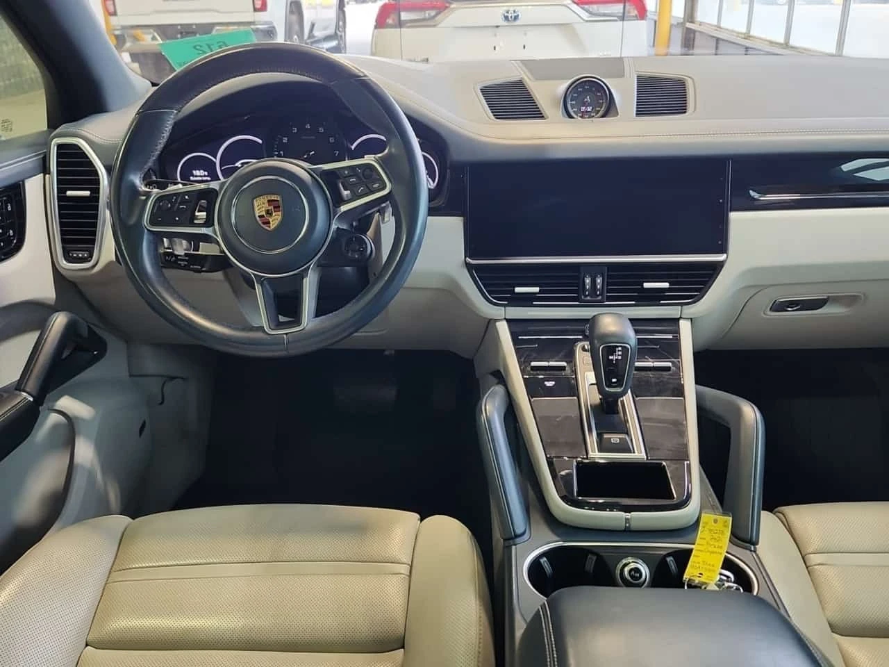 Porsche Cayenne * AWD * АВТОКРЕДИТ * ГЛАВНО ПРЕДСТАВИТЕЛСТВО, снимка 10 - Автомобили и джипове - 56293758