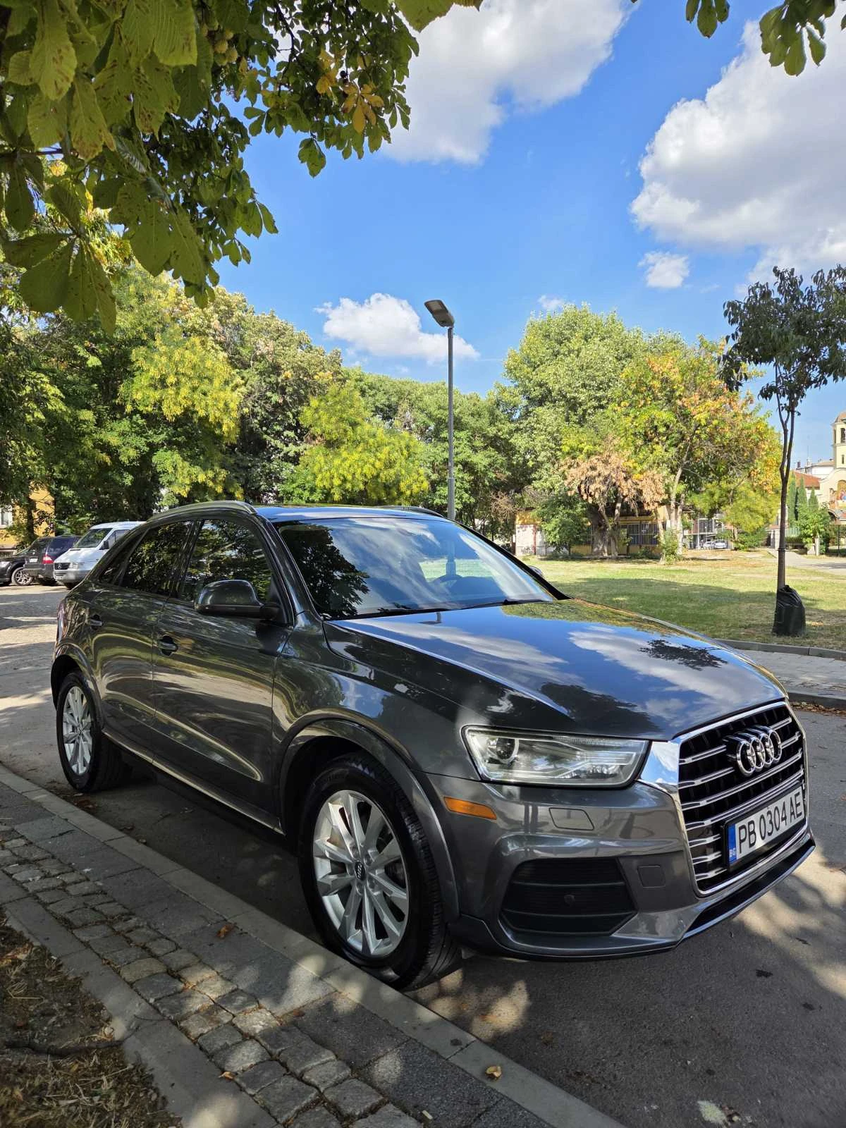 Audi Q3 TFSI, снимка 11 - Автомобили и джипове - 56324574