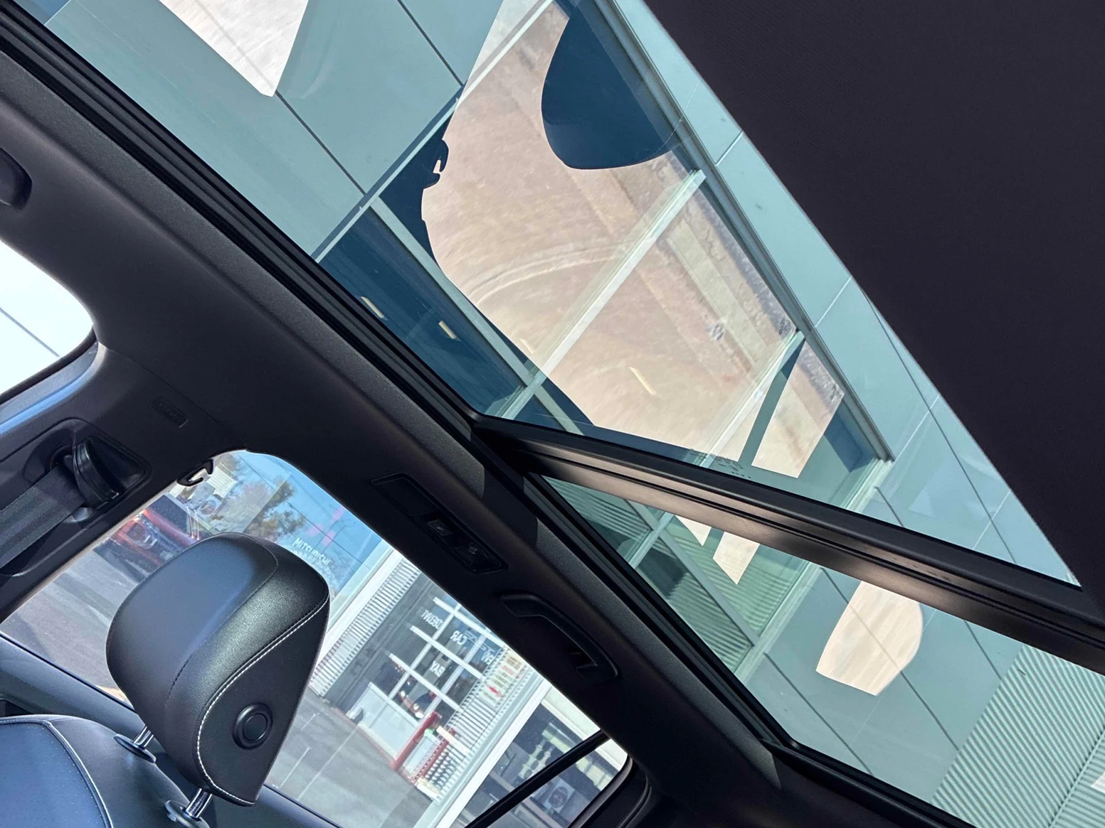 VW Tiguan Comfortline R-Line Black Edition | Mobile.bg � ����������� 13