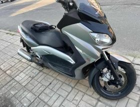     Yamaha X-max