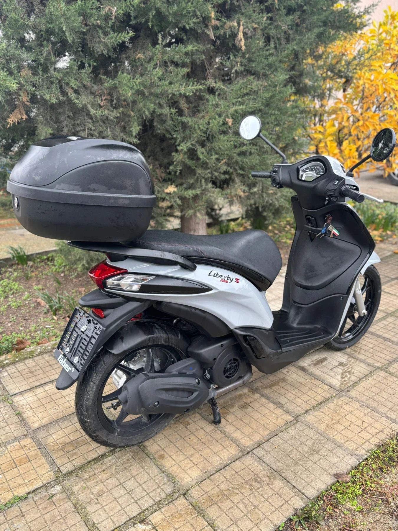 Piaggio Liberty 125 S ABS  | Mobile.bg   4
