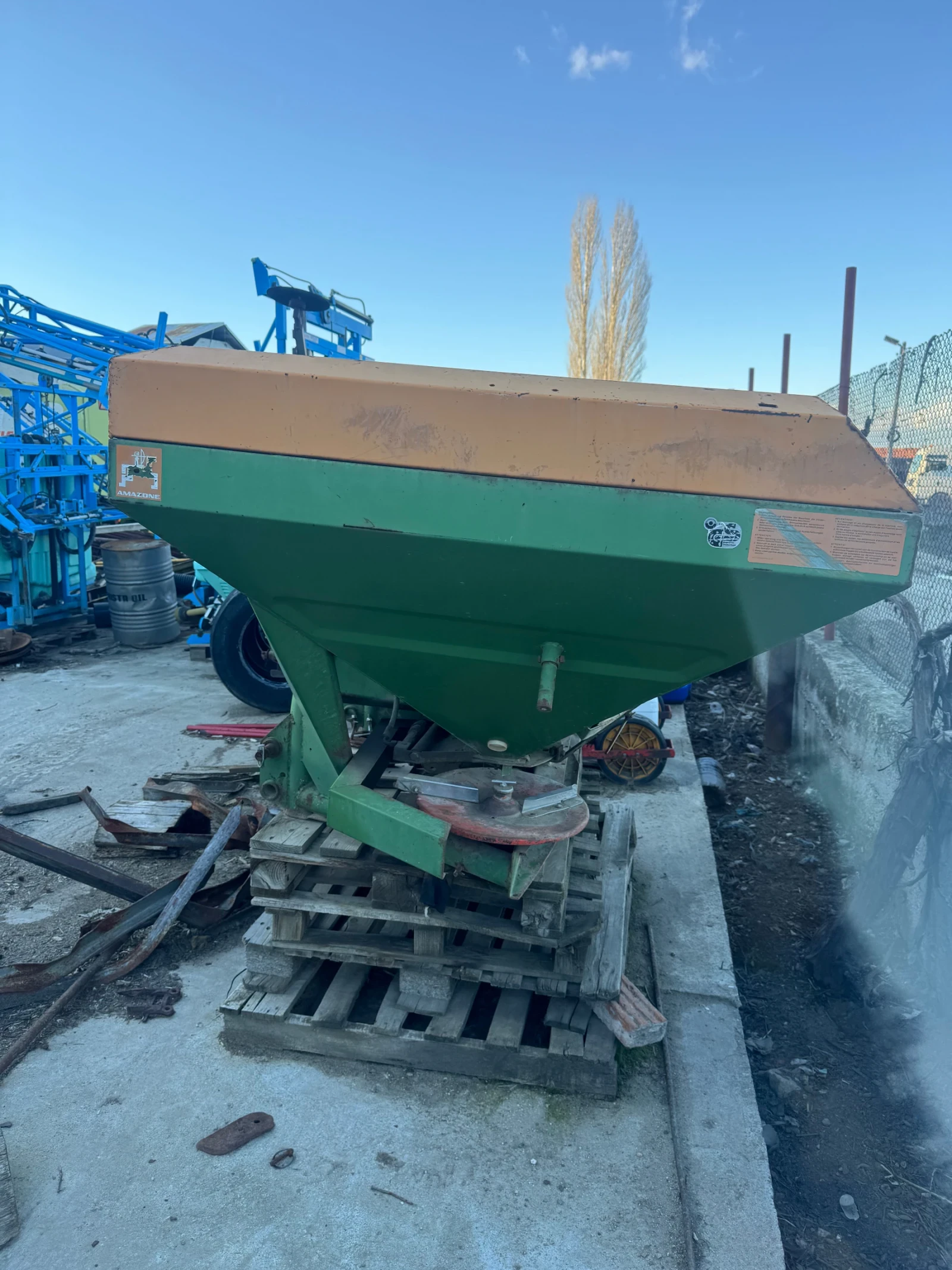 Торачка Amazone, снимка 2 - Селскостопанска техника - 54360962