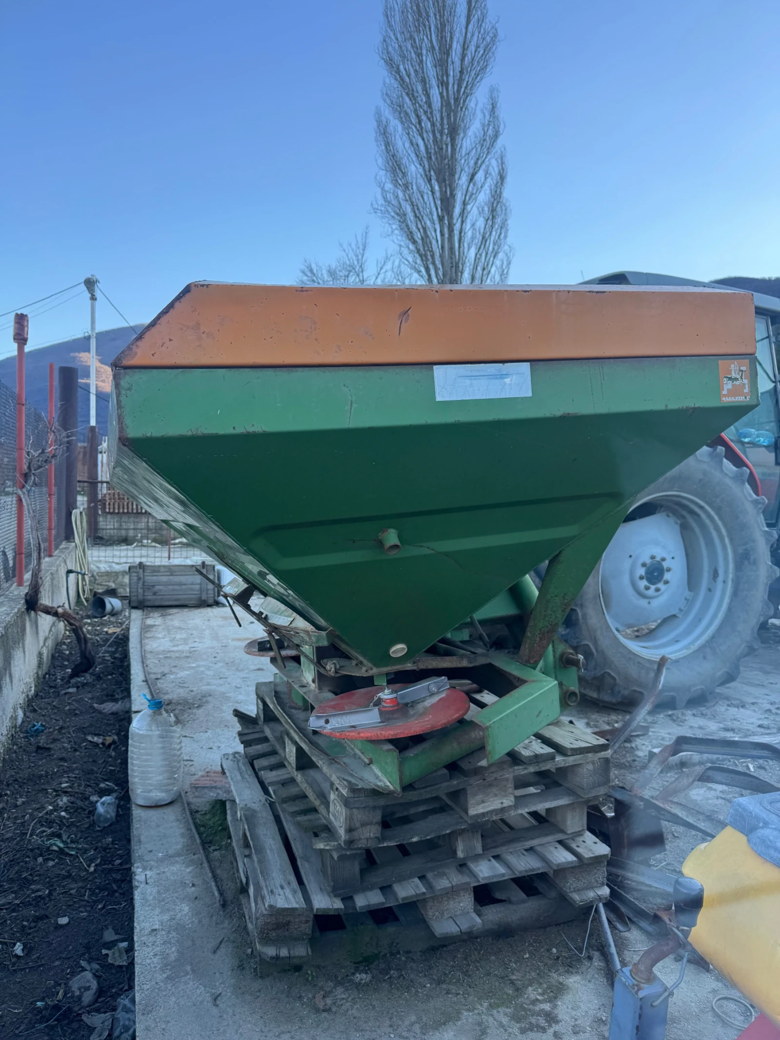 Торачка Amazone, снимка 6 - Селскостопанска техника - 54360962