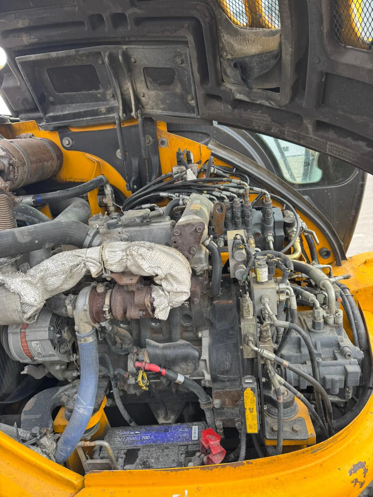 Багер JCB 8085 - изображение 6