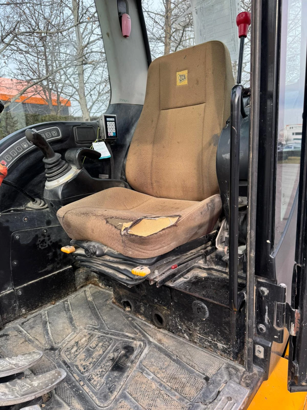 Багер JCB 8085 - изображение 9