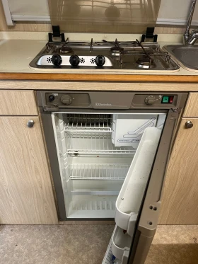  Beyerland Vitesse | Mobile.bg    15