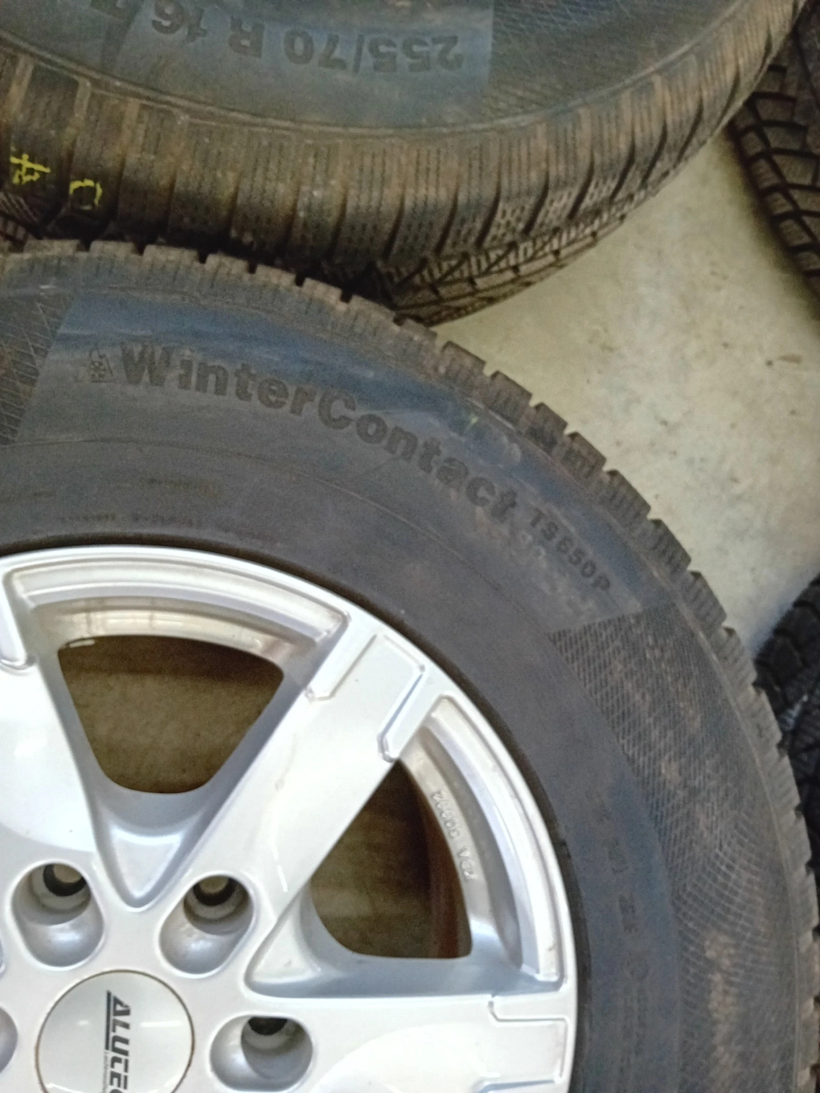    255/70R16 | Mobile.bg   6