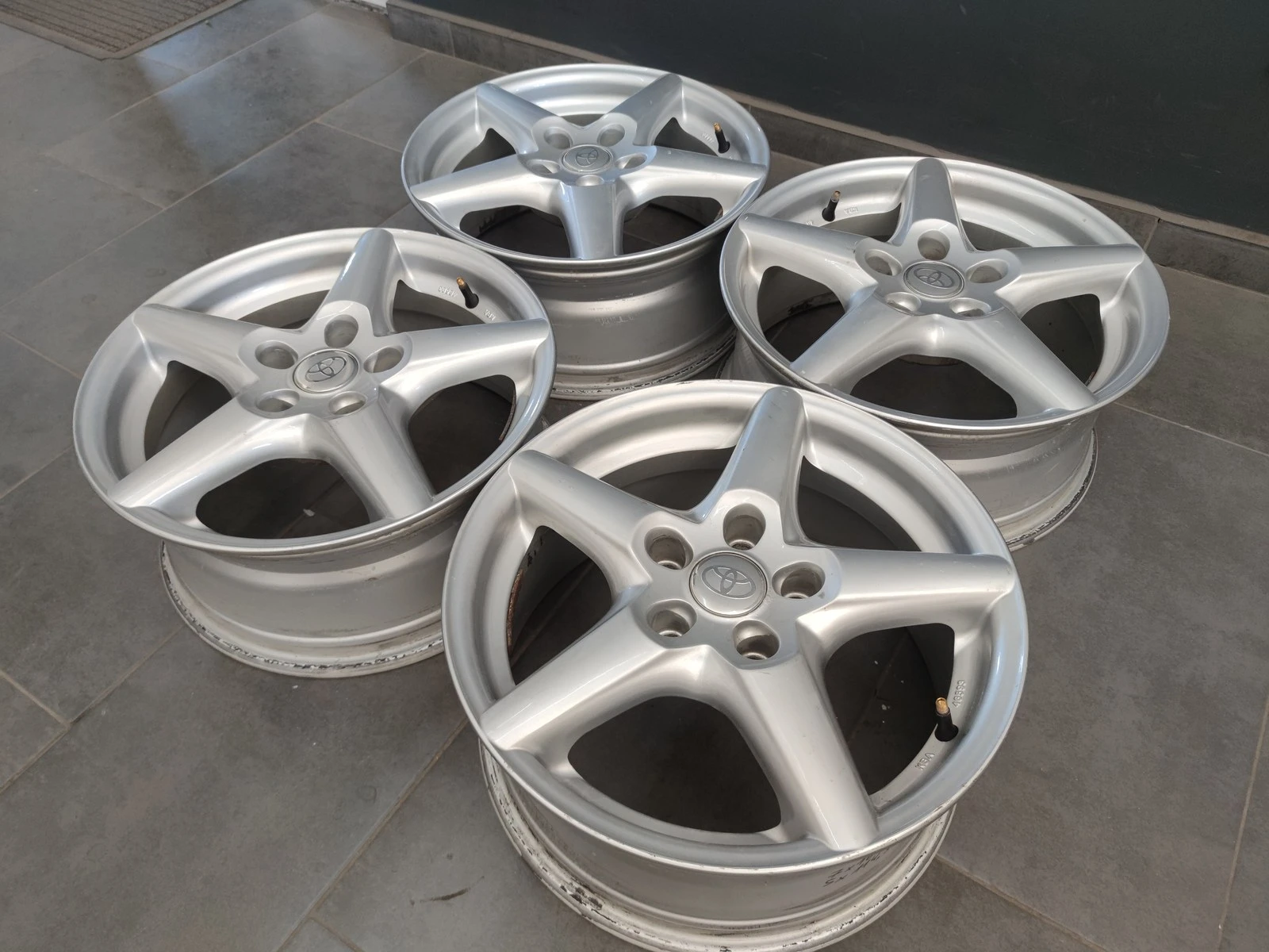 Джанти за Toyota, снимка 4 - Гуми и джанти - 56687926