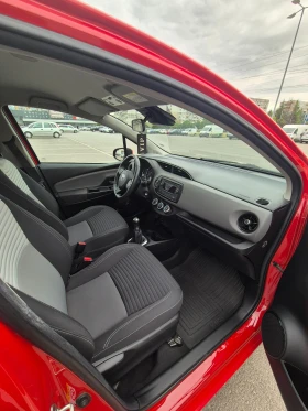 Toyota Yaris 1.0 VVT-i, снимка 7