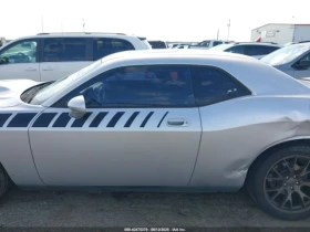 Dodge Challenger R/T 5.7 V8 372hp *    | Mobile.bg    8