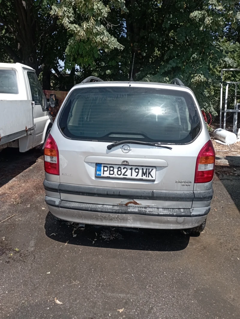 Opel Zafira, снимка 10 - Автомобили и джипове - 47003716