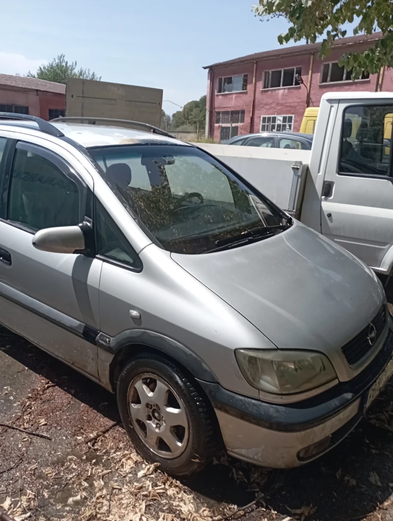 Opel Zafira, снимка 7 - Автомобили и джипове - 47003716