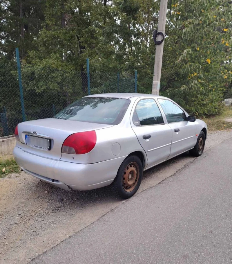 Ford Mondeo 1.8, снимка 4 - Автомобили и джипове - 47311169