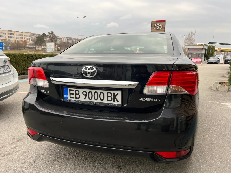 Toyota Avensis 2.0 D4D 6MT, снимка 5 - Автомобили и джипове - 48123069