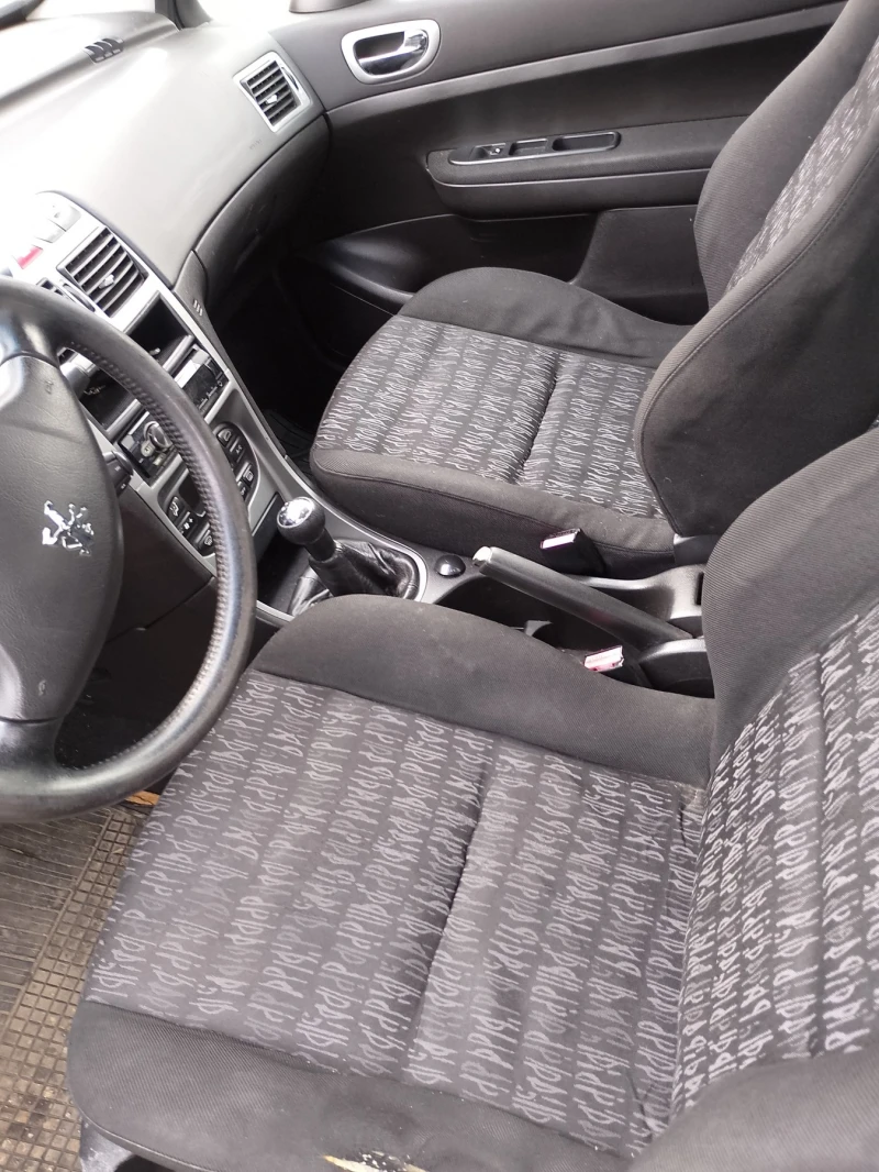 Peugeot 307, снимка 7 - Автомобили и джипове - 48664337