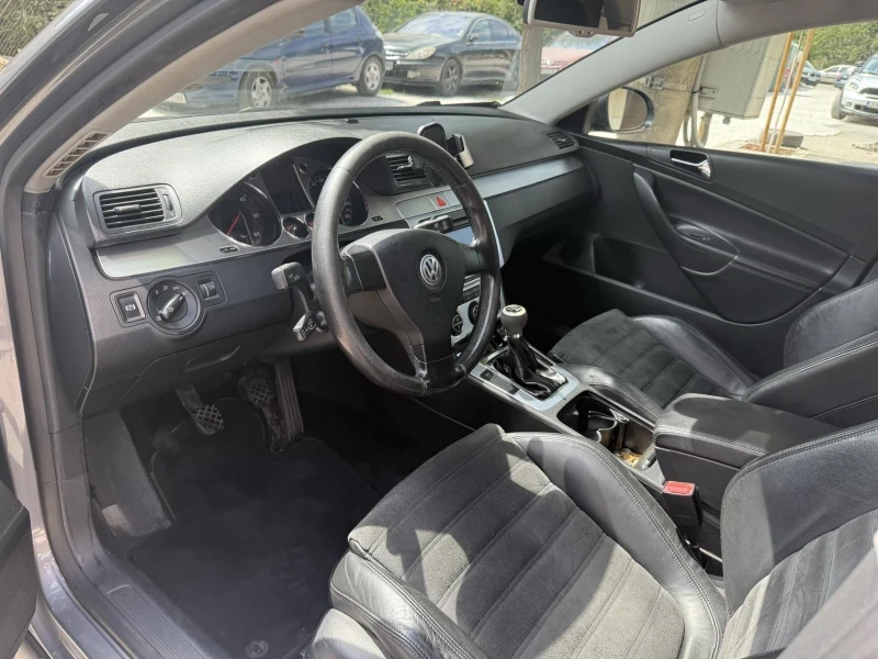 VW Passat  2.0 Highline BMP 4motion, снимка 9 - Автомобили и джипове - 52442276