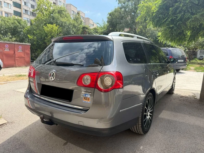 VW Passat  2.0 Highline BMP 4motion, снимка 4 - Автомобили и джипове - 52442276