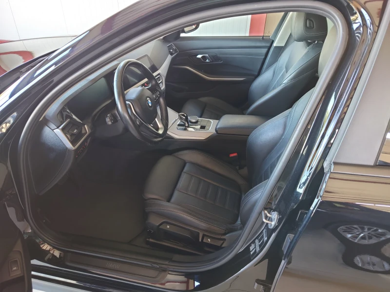 BMW 318 Business Edition Plus M.Hibrid EV, снимка 9 - Автомобили и джипове - 52019831