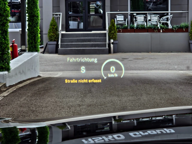 Mercedes-Benz S 500 AMG/4MAT/TV/DISTR/HUD/PANO/360CAM/ВАКУУМ/ОБДУХ/LIZ, снимка 9 - Автомобили и джипове - 52330381