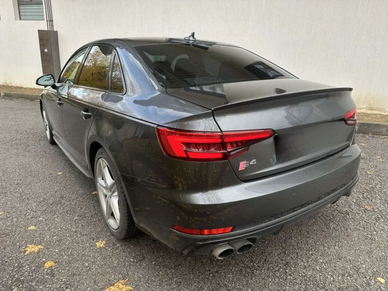 Audi S4, снимка 4 - Автомобили и джипове - 52363087