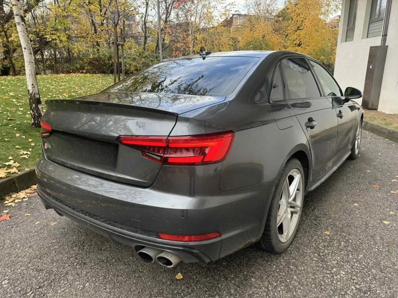 Audi S4, снимка 6 - Автомобили и джипове - 52363087