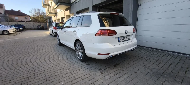 VW Golf FACELIFT, снимка 3 - Автомобили и джипове - 52717742