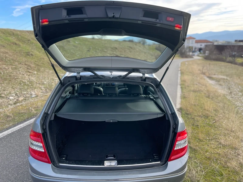 Mercedes-Benz C 220 CDI Avant Auto Navi , снимка 13 - Автомобили и джипове - 53263630