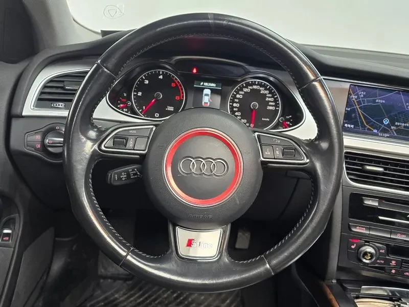 Audi A4 2.0 TDI Quattro Dynamic B8, снимка 13 - Автомобили и джипове - 53267341