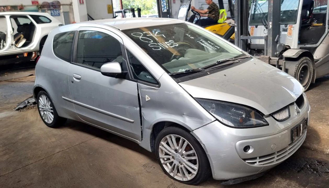 Mitsubishi Colt 1.5 DI-D, снимка 1