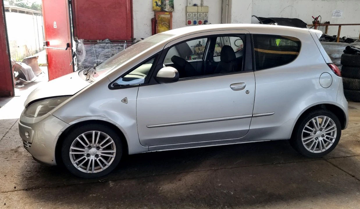 Mitsubishi Colt 1.5 DI-D - изображение 4