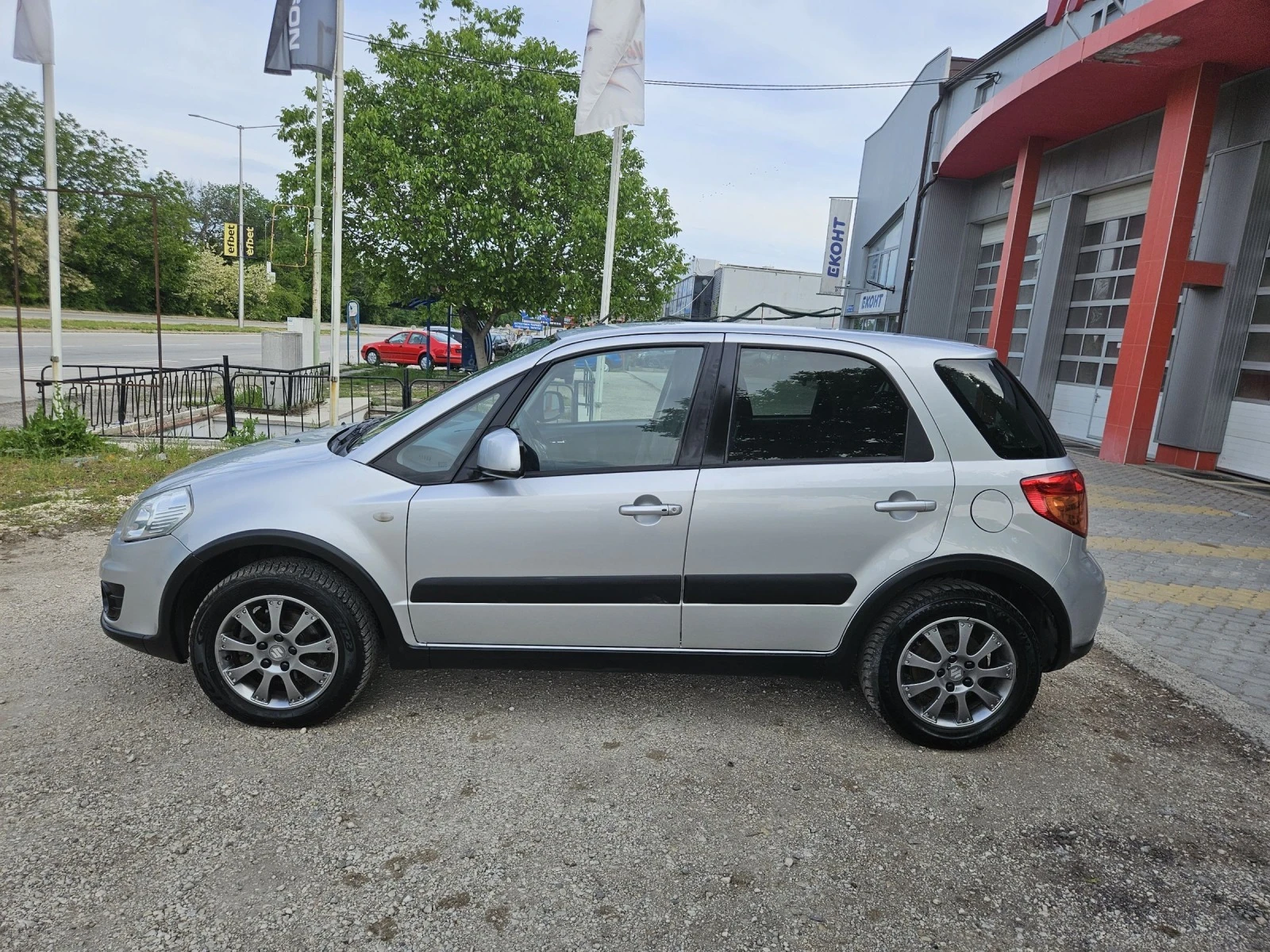 Suzuki SX4 1.6i--FACE--4X4-LPG - изображение 8