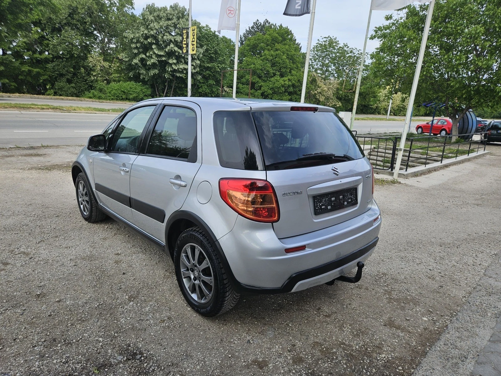 Suzuki SX4 1.6i--FACE--4X4-LPG - изображение 7