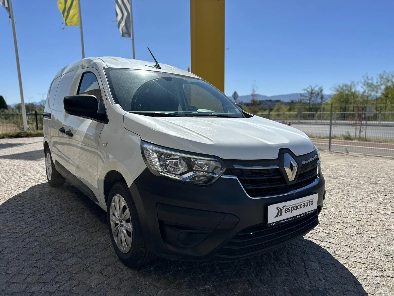 Renault Express VAN 1.5Dci 75кс. - изображение 3