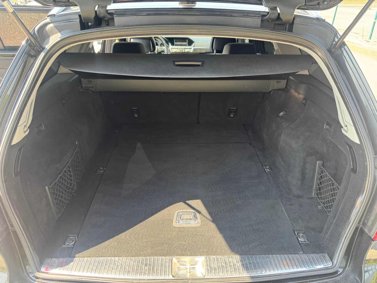 Mercedes-Benz E 350 4Matic | Mobile.bg   16