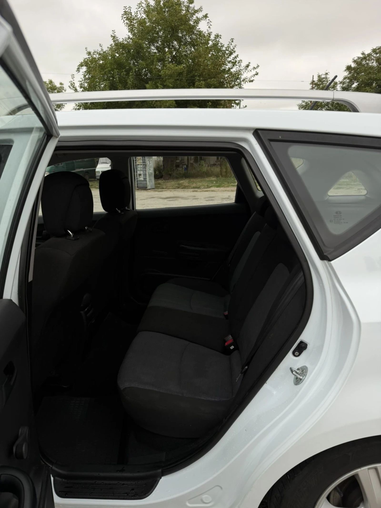 Kia Ceed 1.6CRDI - изображение 10