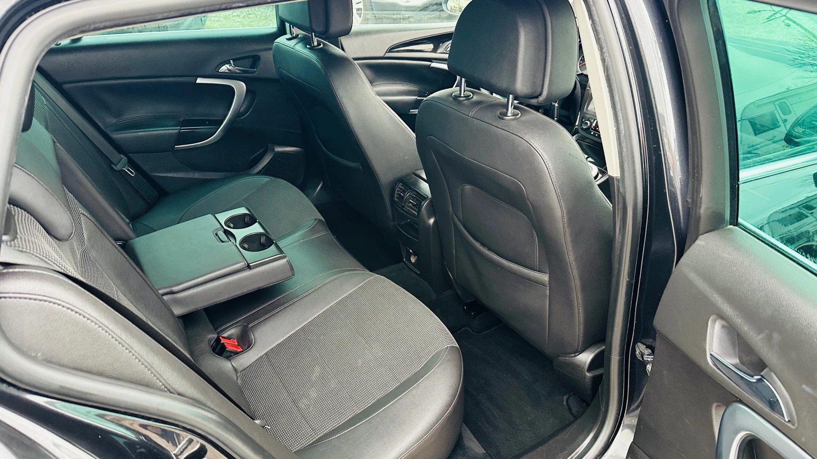 Opel Insignia 2.0cdti-160kc нави-Италия - изображение 9