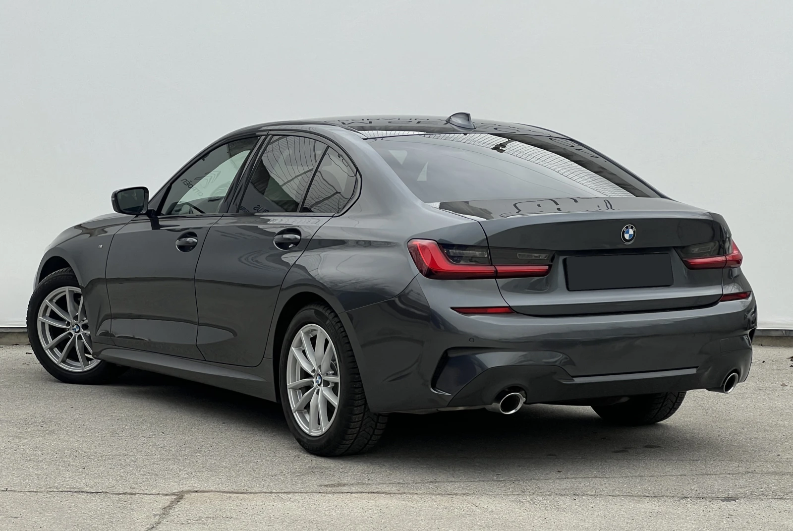 BMW 320 d xDrive - изображение 4