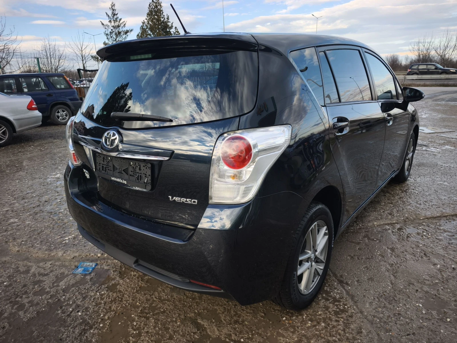 Toyota Verso 1.6i ЕВРО 6 ПЪЛНА СЕРВИЗНА ИСТОРИЯ В ТОЙОТА НОВА  - изображение 4