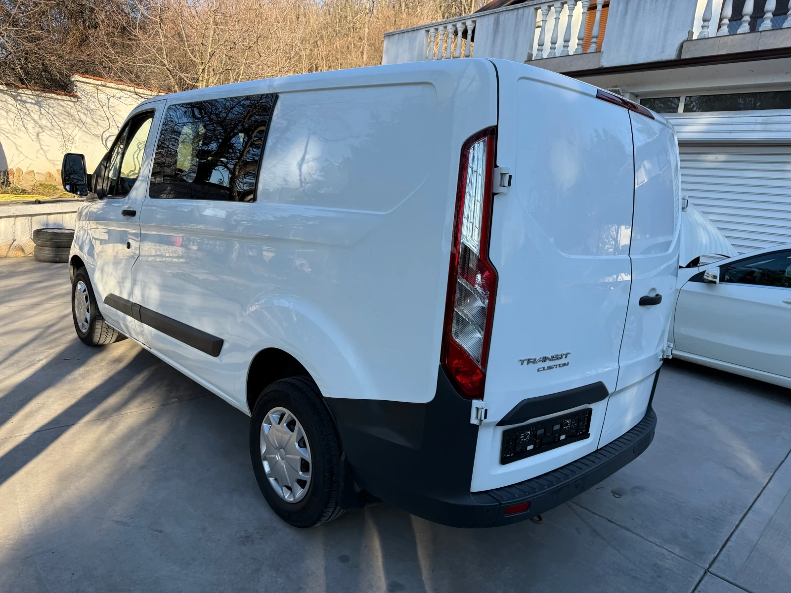 Ford Transit Custom 2.2TDCI* 6-местен* EURO6*  - изображение 2