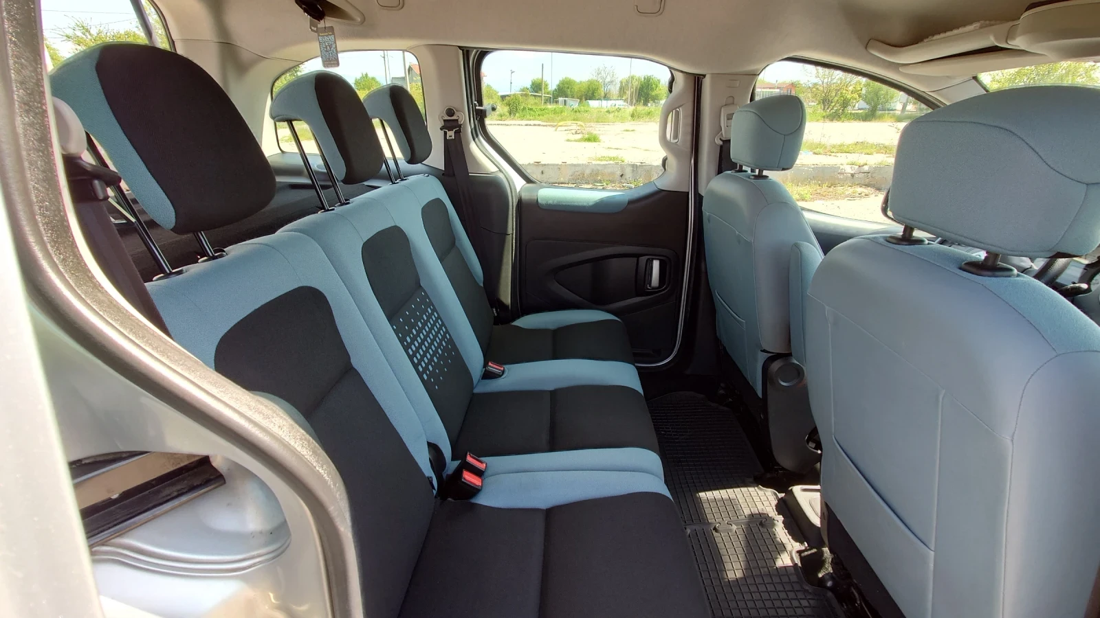 Citroen Berlingo, снимка 13 - Автомобили и джипове - 54652299