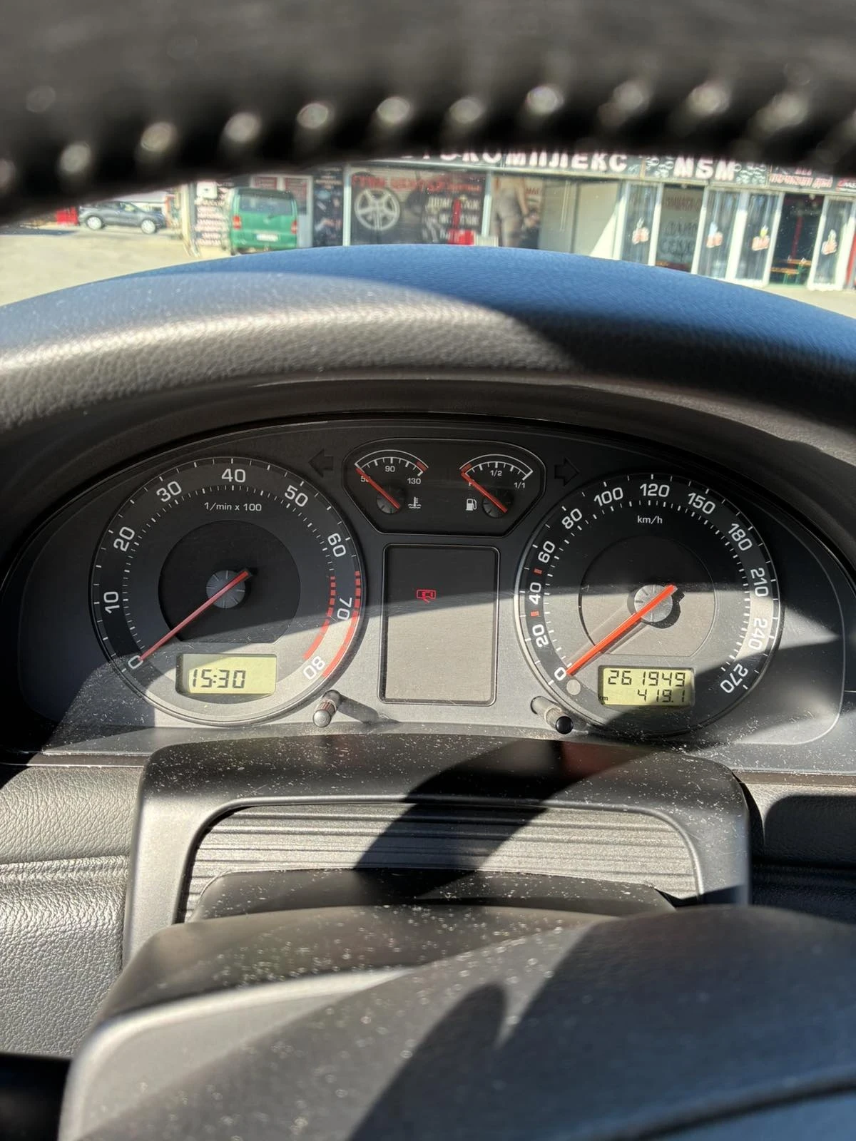 Skoda Superb 1.8 Т 150 к. с. Газ/Бензин  - изображение 9