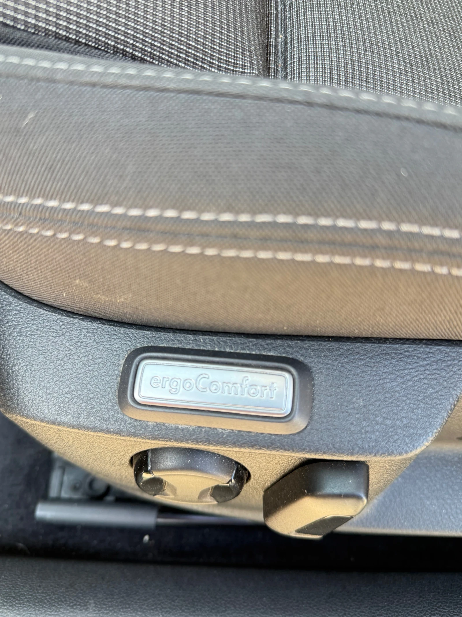 VW Passat, снимка 11 - Автомобили и джипове - 53843467