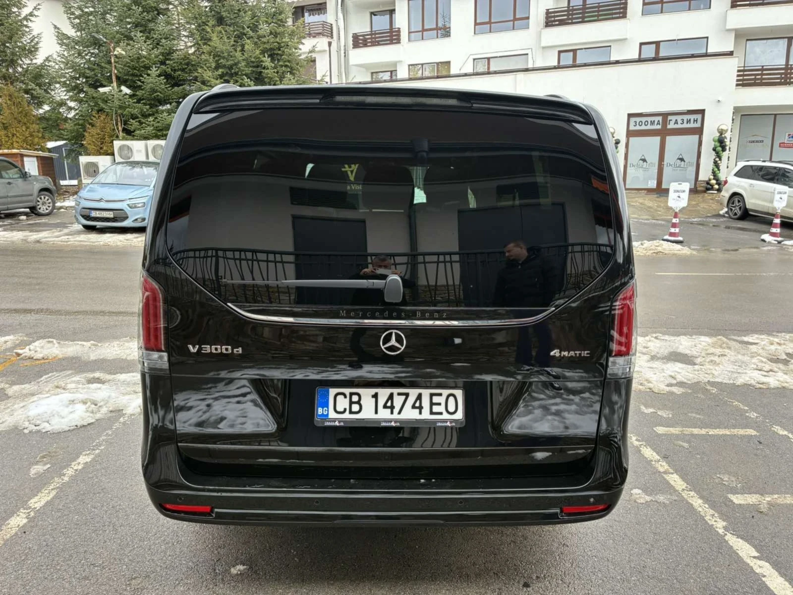 Mercedes-Benz V 300 4Matic/Готов Лизинг, снимка 5 - Автомобили и джипове - 53899036